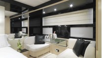 Motor Yacht Stinray M -  Master Cabin Seating Area